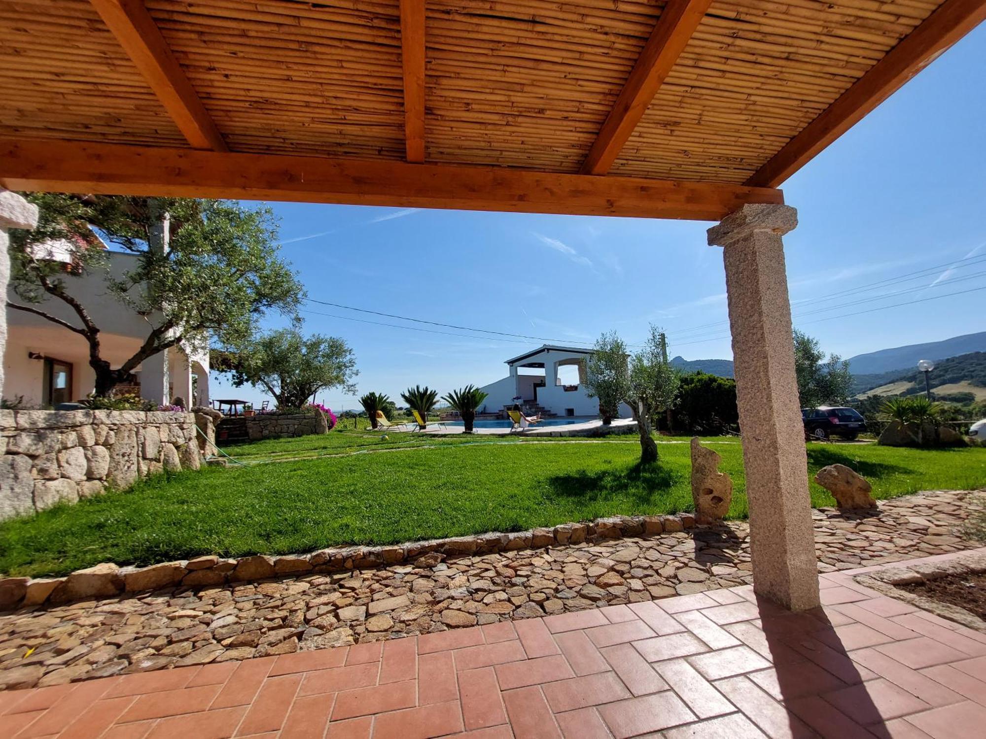 Agriturismo B&B Domo De Resteblas Berchidda Extérieur photo